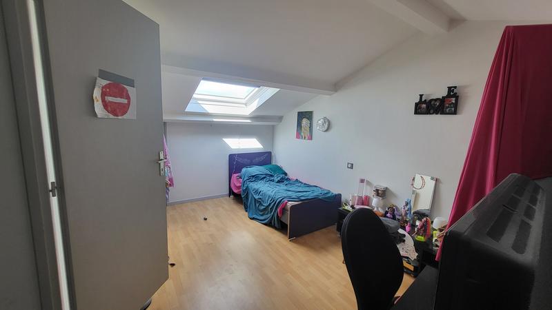 Appartement - 82 m² - 4 pièces