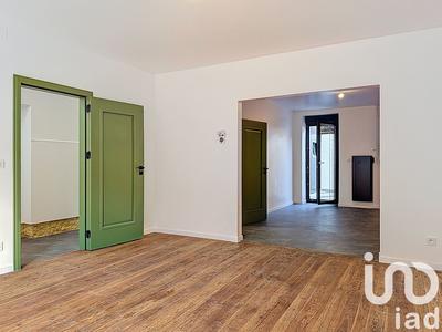 Maison - 207 m² - 8 pièces