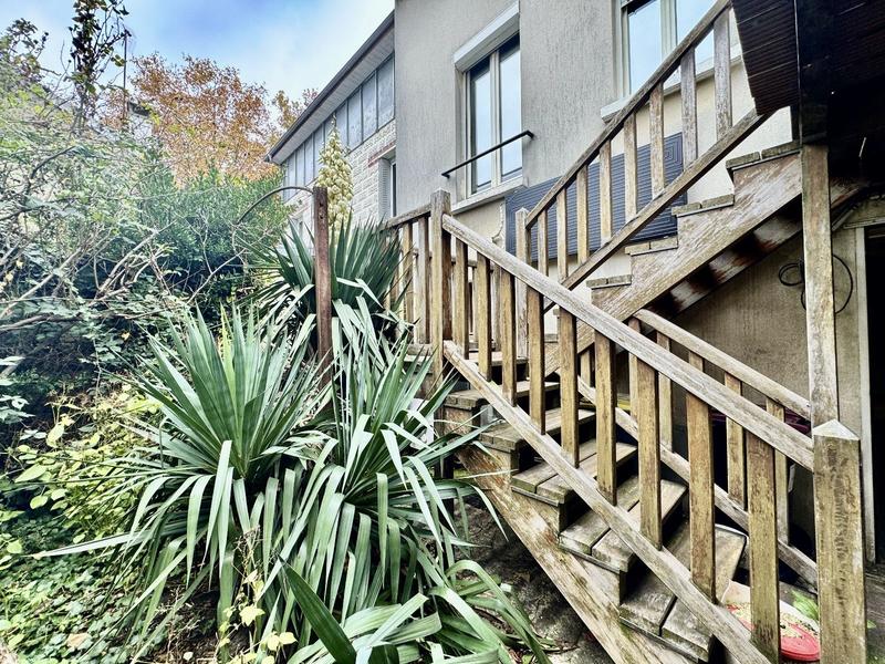 Maison - 100 m² - 6 pièces