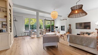 Maison - 165 m² - 6 pièces