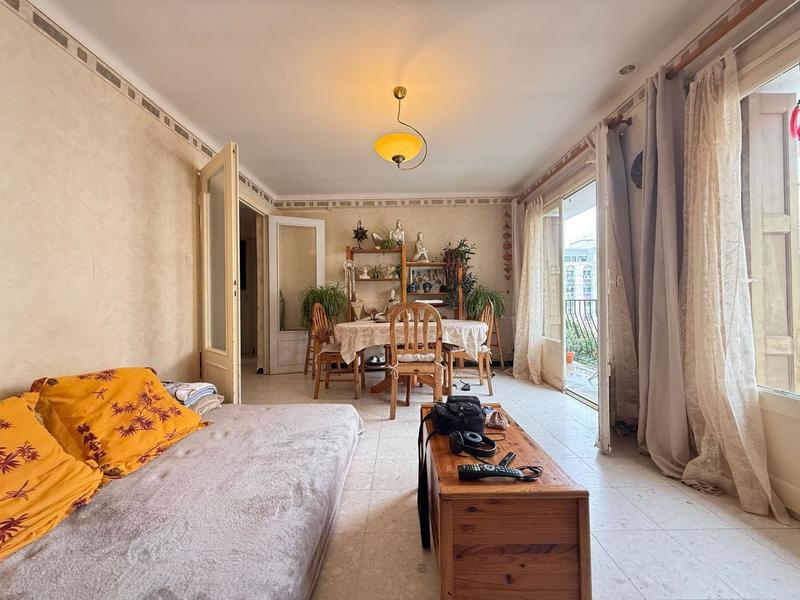 Appartement - 70 m² - 4 pièces