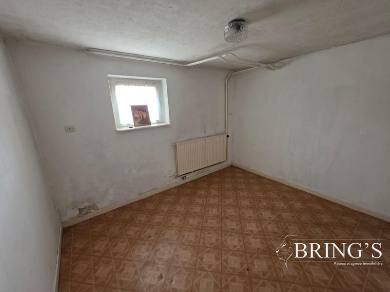 Maison - 102 m² - 5 pièces