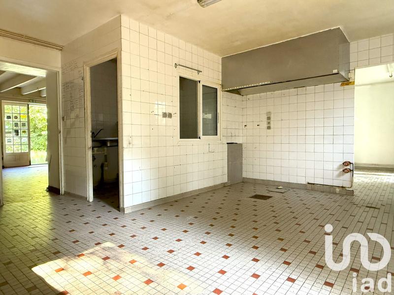 Maison - 390 m² - 13 pièces