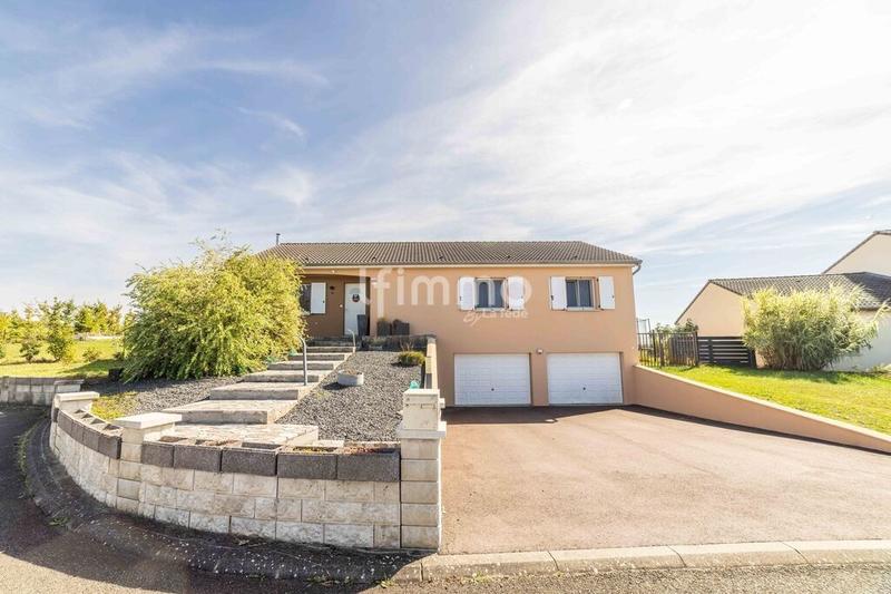 Maison - 106 m² - 5 pièces