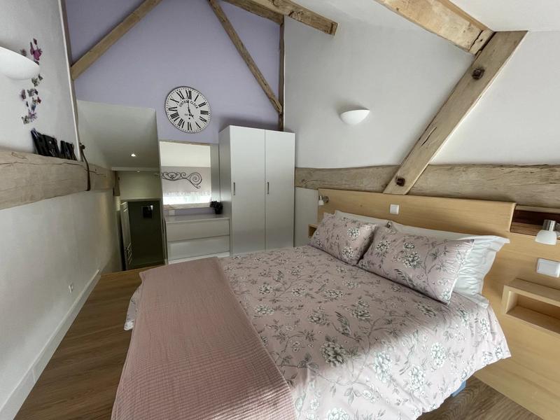 Maison - 201 m² - 9 pièces