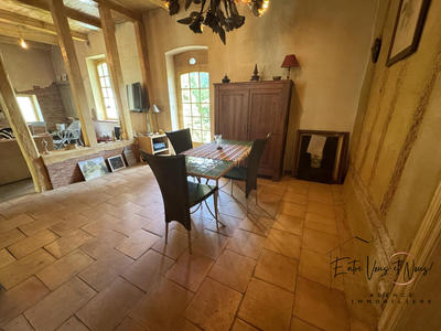 Maison ancienne - 171 m² - 6 pièces