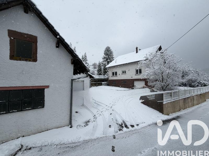 Maison - 198 m² - 6 pièces