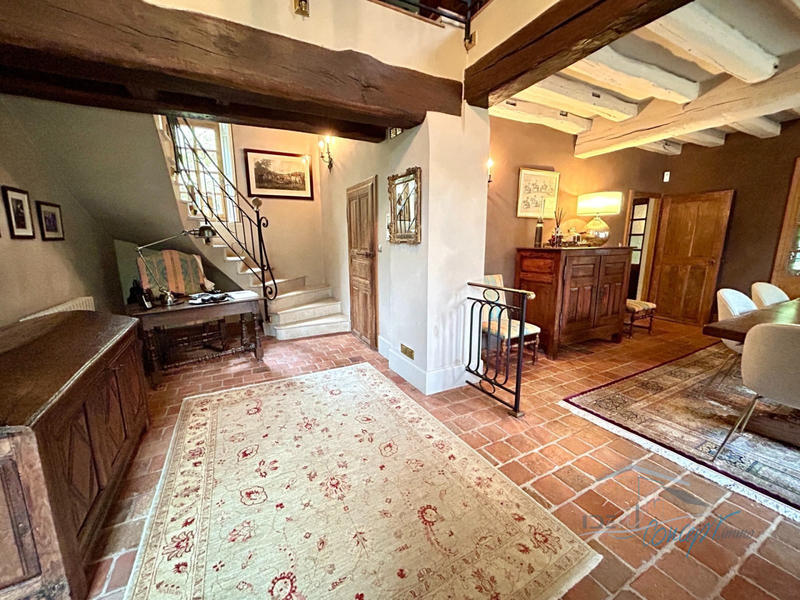 Maison ancienne - 340 m² - 9 pièces
