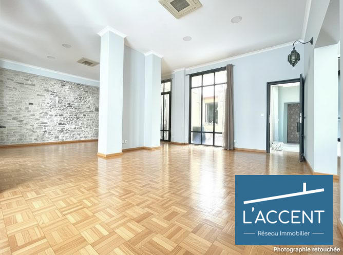 Appartement - 137 m² - 4 pièces