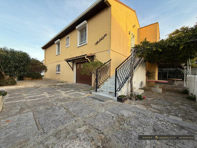 Villa - 138 m² - 7 pièces