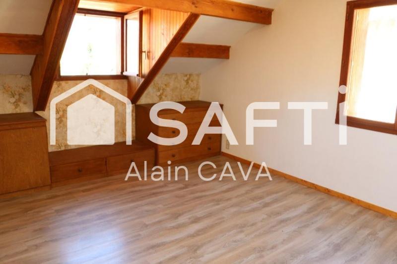 Maison de village - 240 m² - 8 pièces