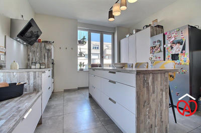 Appartement - 116 m² - 5 pièces