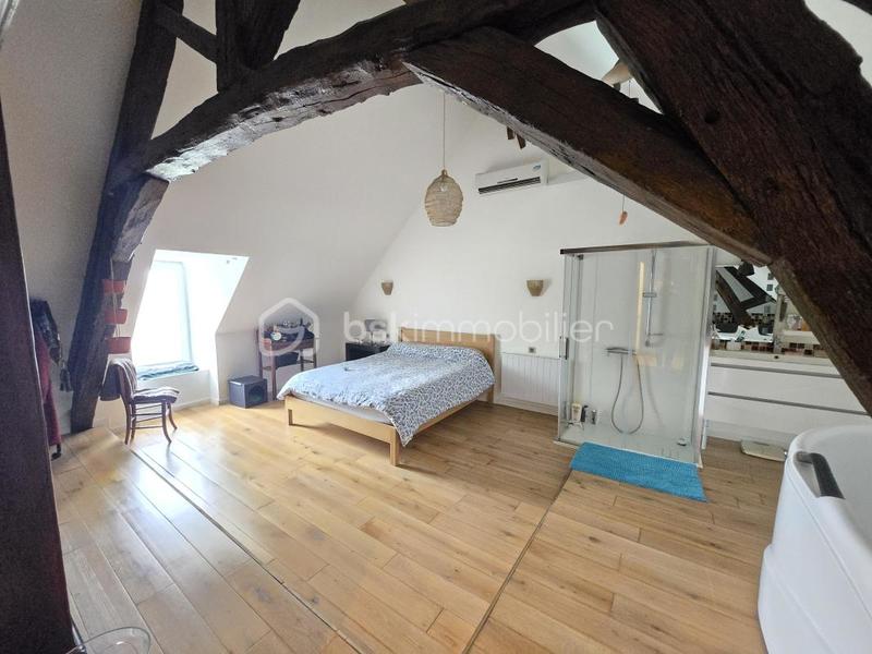 Longère - 245 m² - 9 pièces