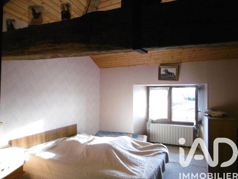 Maison - 199 m² - 7 pièces