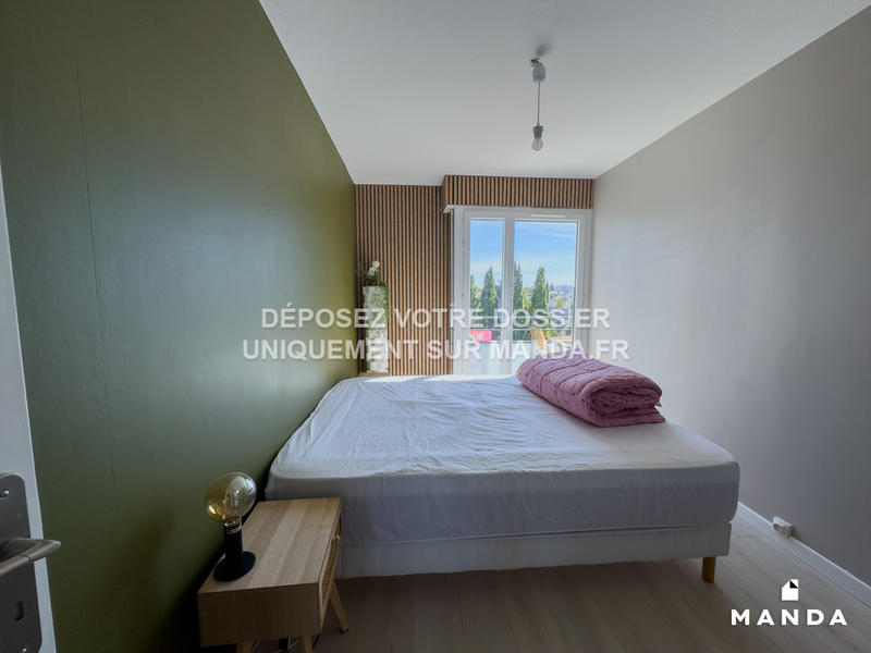 Chambre - 10 m² - 4 pièces