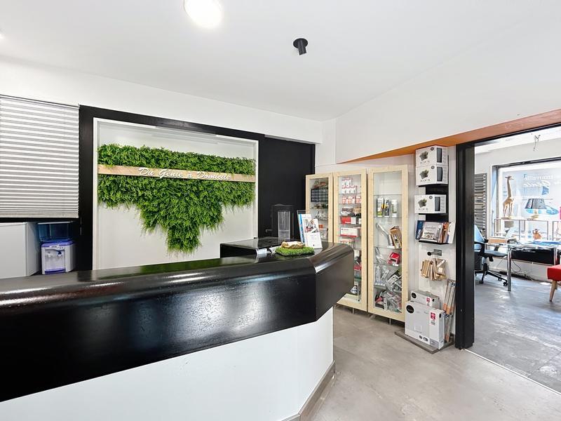 Local commercial - 43 m² - 2 pièces