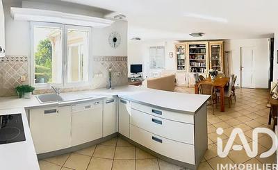 Maison - 128 m² - 6 pièces