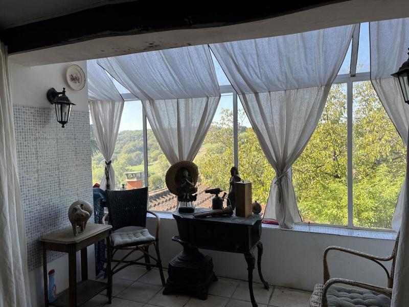 Maison - 152 m² - 7 pièces