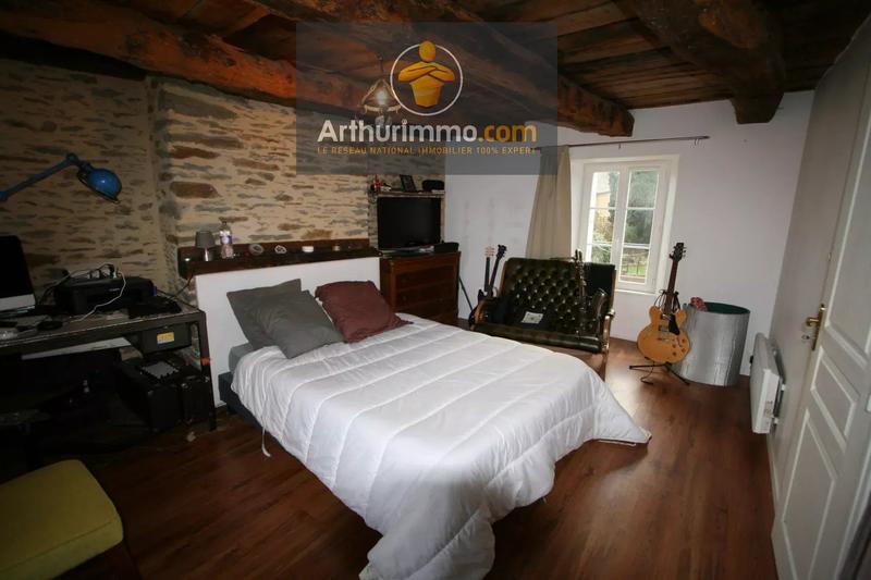 Maison - 134 m² - 7 pièces