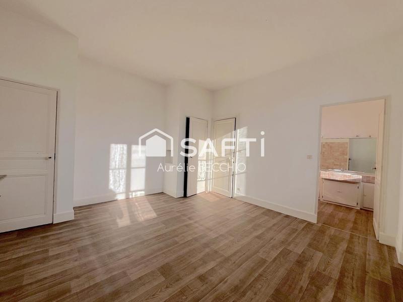 Maison - 200 m² - 6 pièces