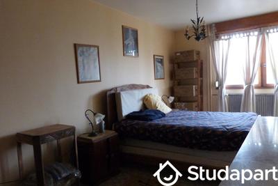 Appartement - 90 m² - 3 pièces