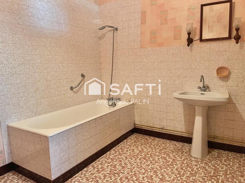 Maison - 123 m² - 6 pièces