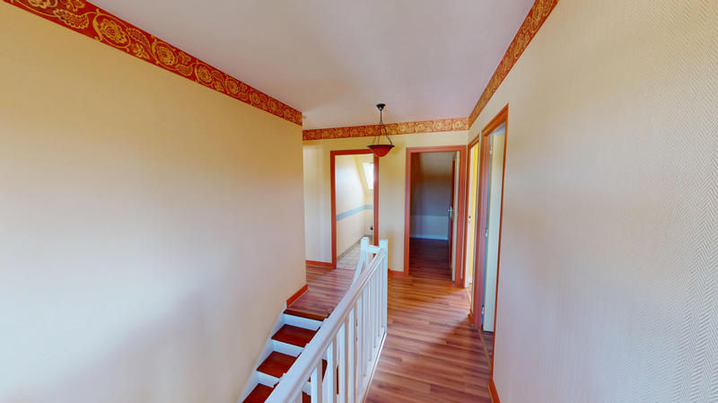 Maison - 123 m² - 6 pièces