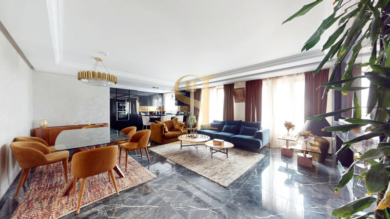 Appartement - 108 m² - 5 pièces