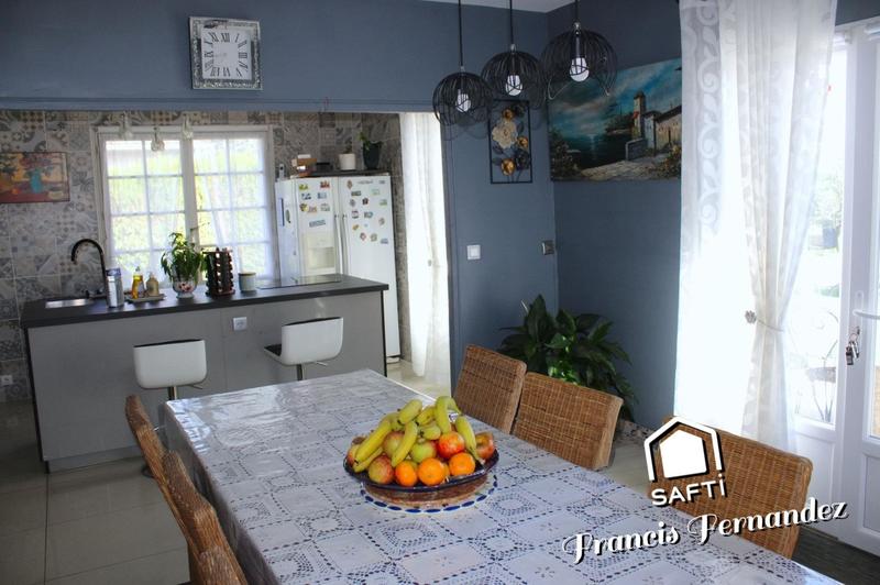 Maison - 159 m² - 6 pièces