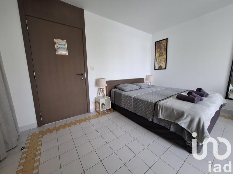 Studio - 25 m² - 1 pièce