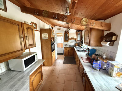 Maison - 95 m² - 4 pièces