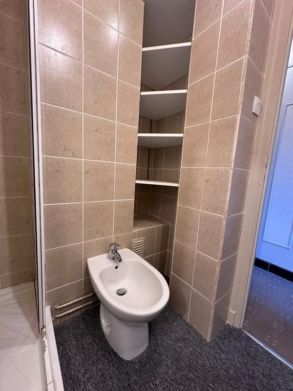 Appartement ancien - 67 m² - 4 pièces