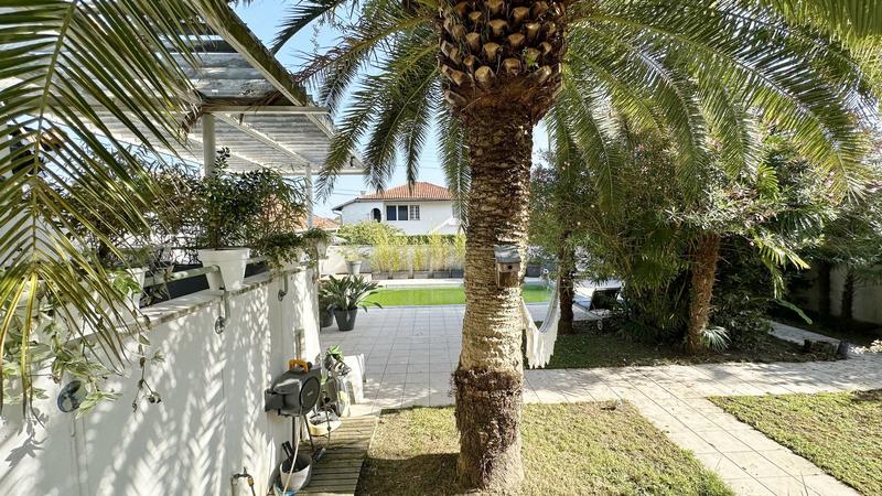 Maison bourgeoise - 273 m² - 7 pièces