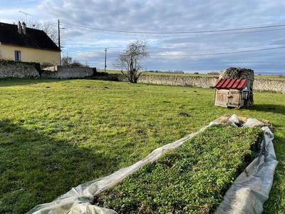 Terrain constructible - 600 m²