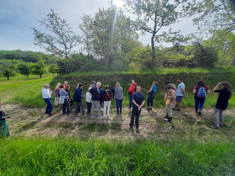 Le sentier des 5 sens au Domaine les Hauts de Riquets balade gourmande