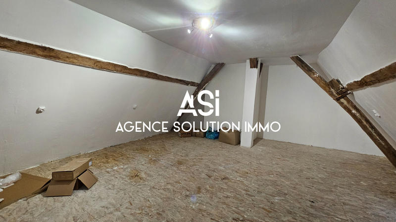 Maison - 93 m² - 4 pièces