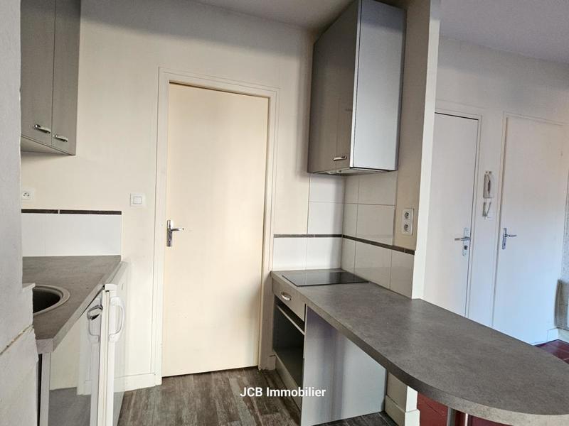 Studio - 27 m² - 1 pièce
