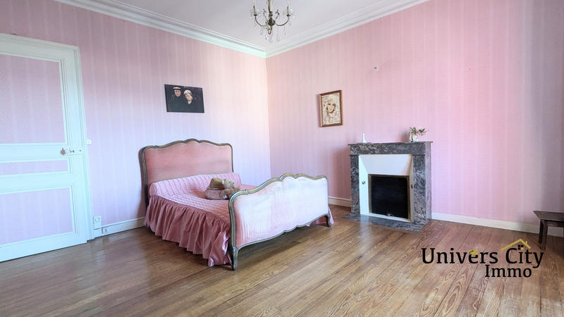 Maison - 135 m² - 6 pièces