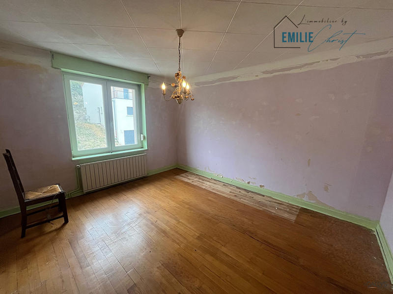 Maison - 146 m² - 7 pièces