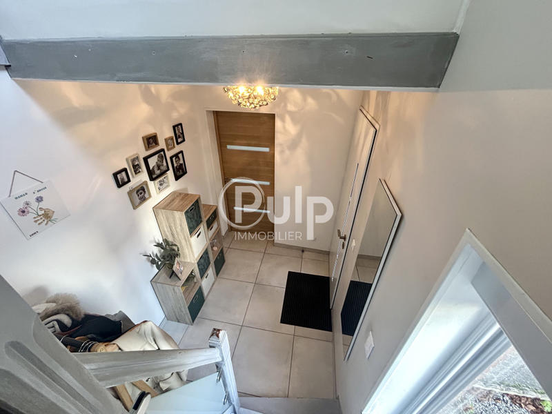 Maison - 158 m² - 6 pièces