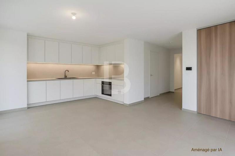 Appartement - 81 m² - 3 pièces