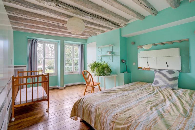 Maison - 220 m² - 9 pièces