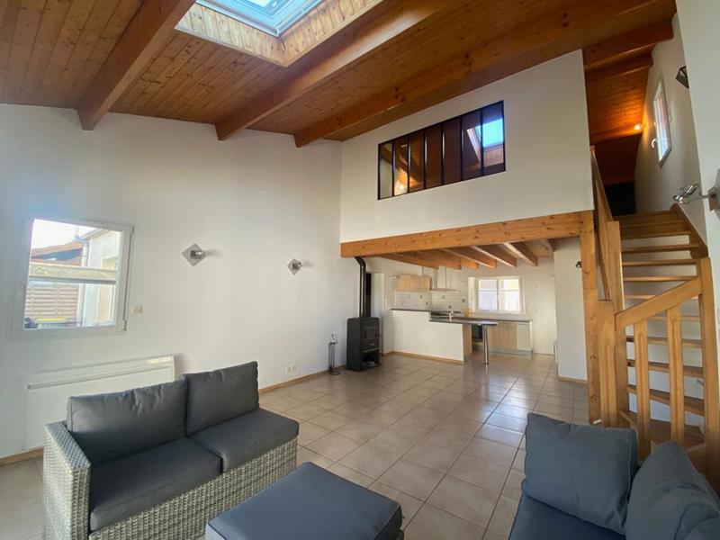 Maison - 95 m² - 4 pièces