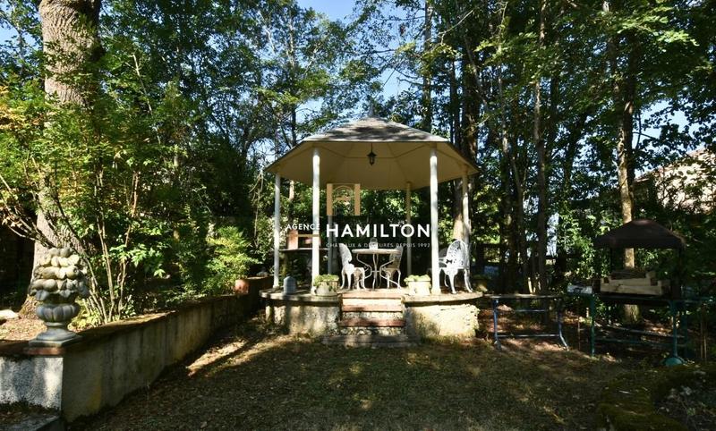 Propriété - 123 m² - 5 pièces