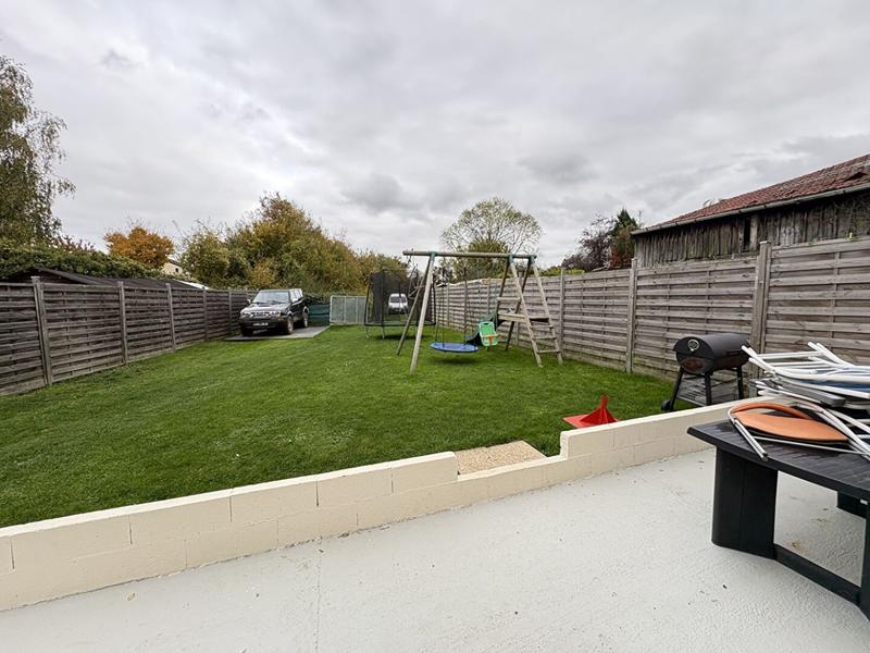 Maison - 85 m² - 5 pièces