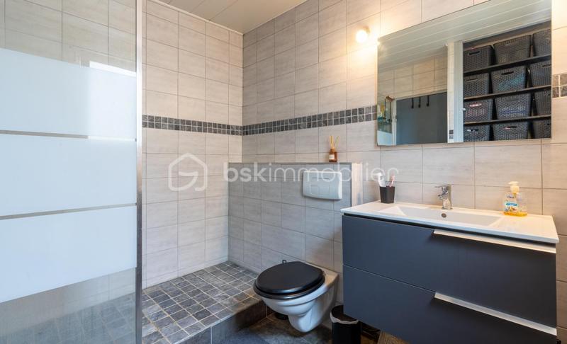 Pavillon - 116 m² - 6 pièces