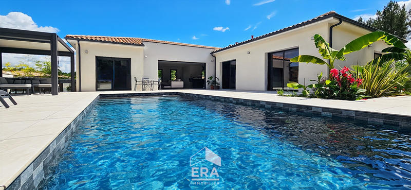 Maison - 160 m² - 6 pièces