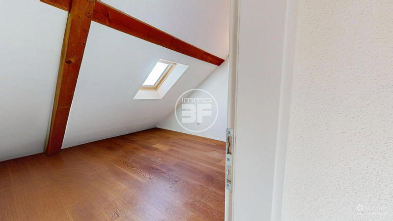 Duplex - 127 m² - 5 pièces