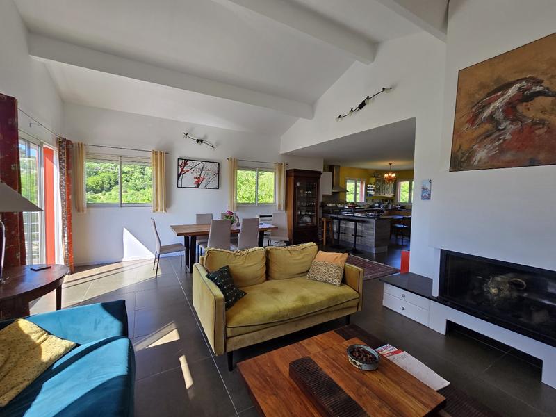 Maison - 165 m² - 4 pièces