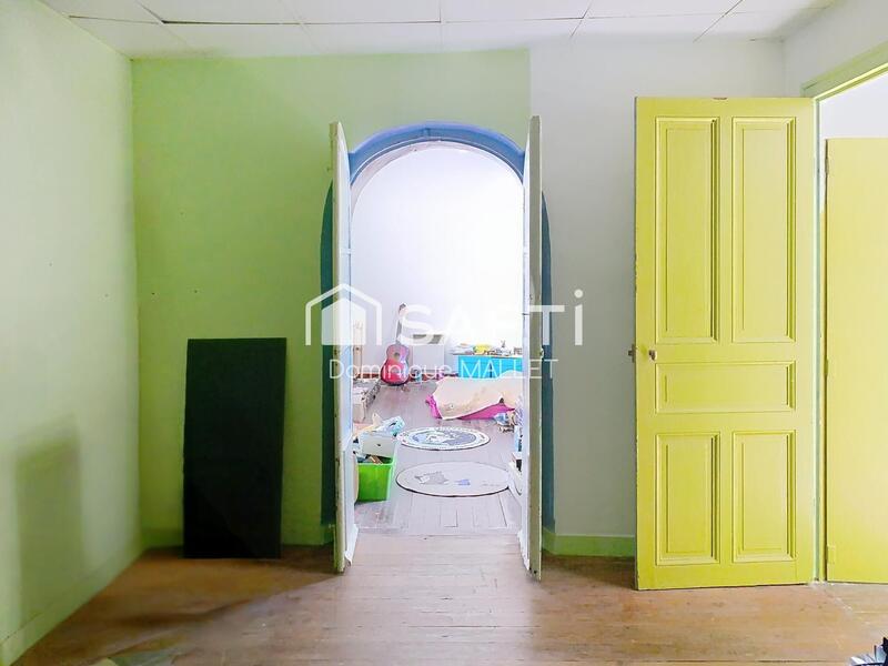 Maison - 140 m² - 6 pièces